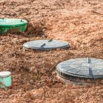 Szamba betonowe – wszystko o wyborze i montażu krok po kroku